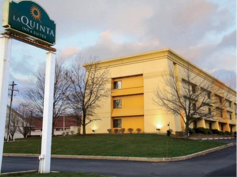 La Quinta By Wyndham Harrisburg Airport Hershey Экстерьер фото